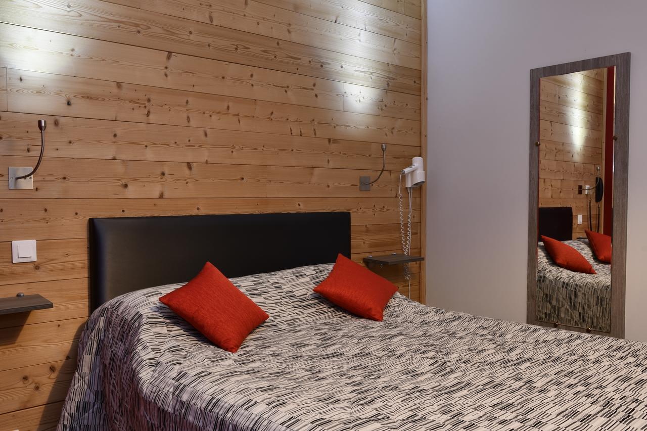 Hotel Lacour Эйглие Экстерьер фото